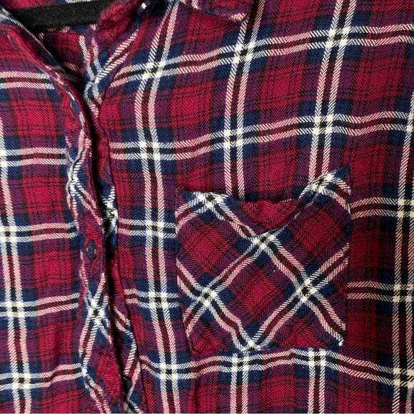 Rails burgundy plaid flannel long sleeve button down shirt women’s size Medium - Picture 4 of 5